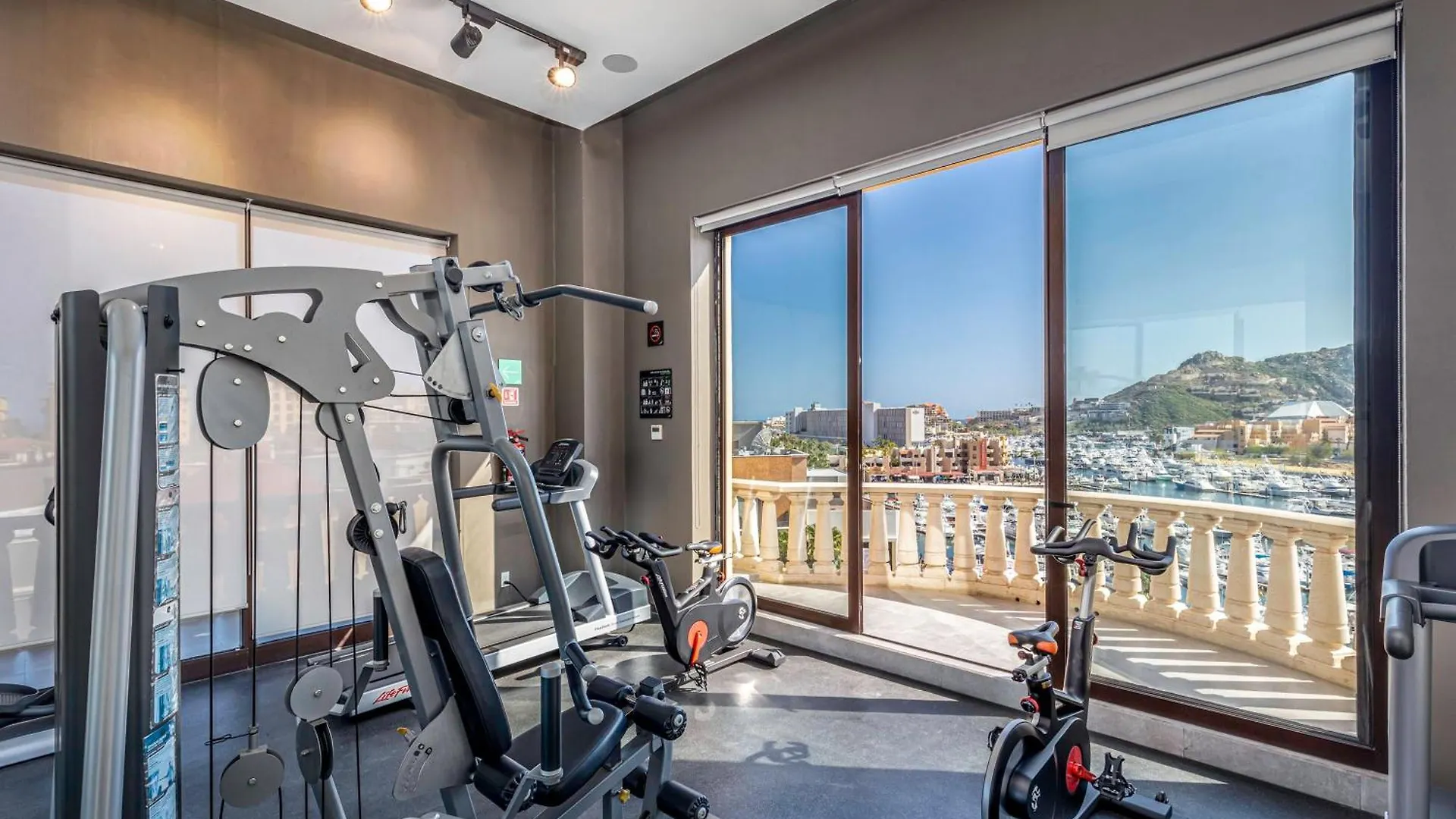Semesterbostad Luxury Loft At Cabo Marina Bbq Grill & Terrace Villa Cabo San Lucas